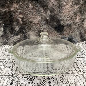 Vintage Early Clear Pyrex Dish Clear Casserole with Lid 4 Cup